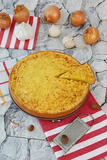 Swabian cuisine, Haertsfeld potato cake with curd dough base