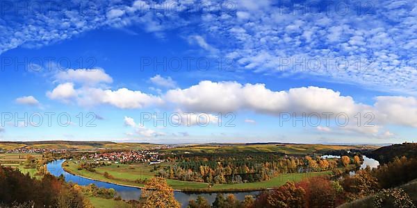 Mainschleife near Volkach with a view of Eisenheim and Fahr. Volkach, Kitzingen
