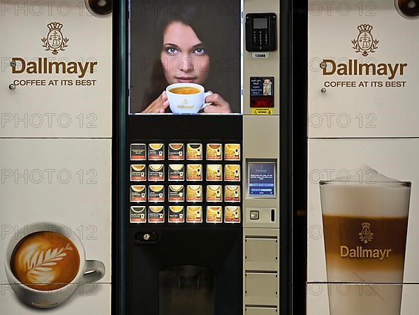 Drinks machine Dallmayr coffee,