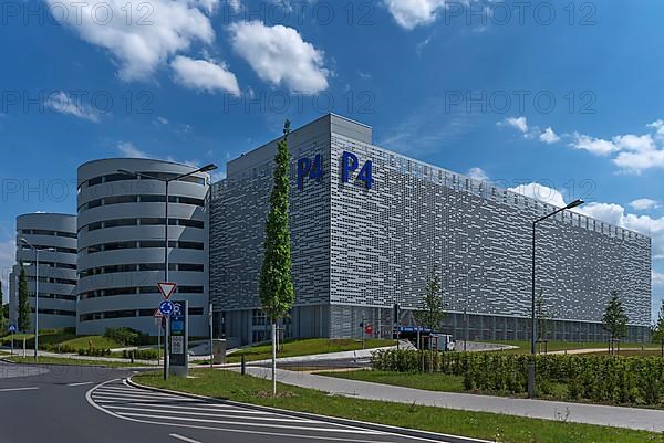 Modern multi-storey car park at the airport, Nuremberg