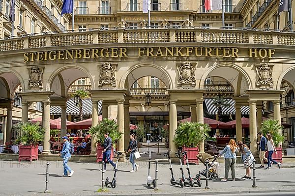 Hotel Steigenberger Frankfurter Hof, Am Kaiserplatz