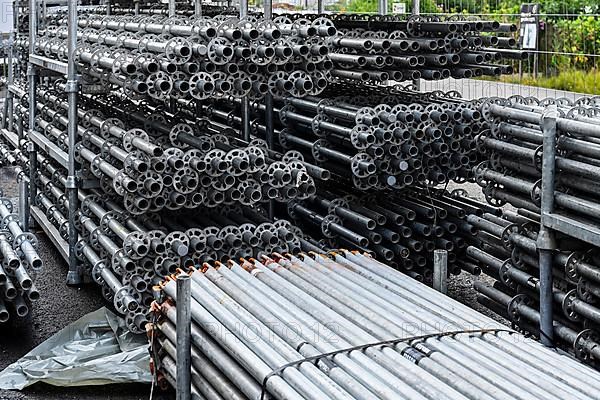 Scaffolding poles