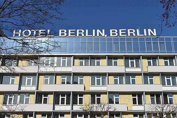 Hotel 'Berlin Berlin'