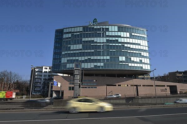 Office building at Halensee