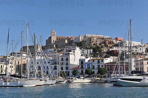 Port of Dalt Vila
