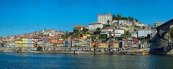 The Ribeira district and the former episcopal palace