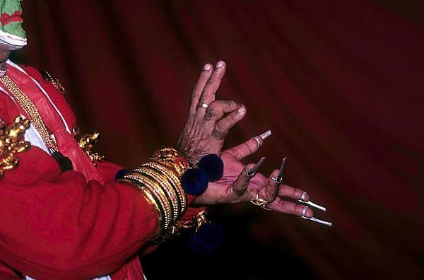 Hand gestures in Kathakali