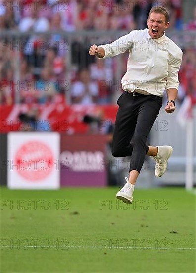 Coach Julian Nagelsmann FC Bayern Munich FCB Goal celebration