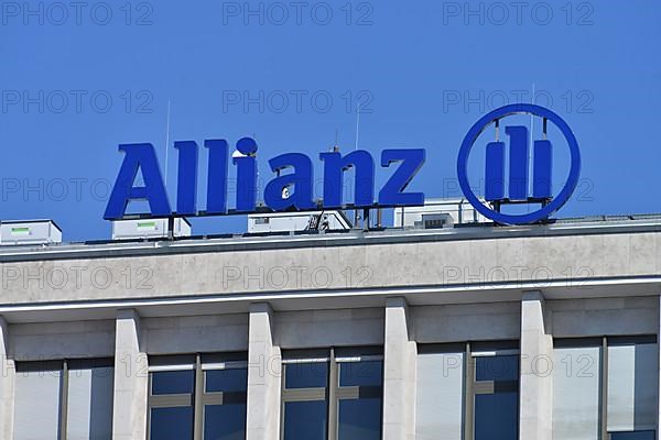 Allianz office building