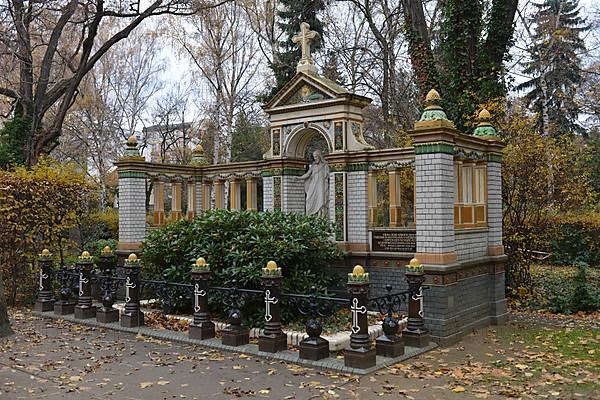 Family grave