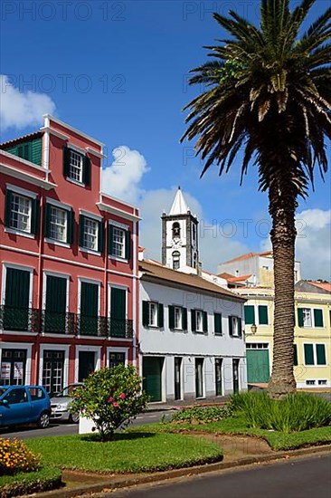 Street at Praca da Republica
