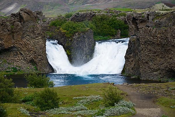 Hjalparfoss