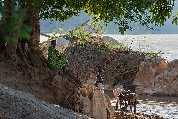 Malagasy woman on the banks of the Mananbolo River