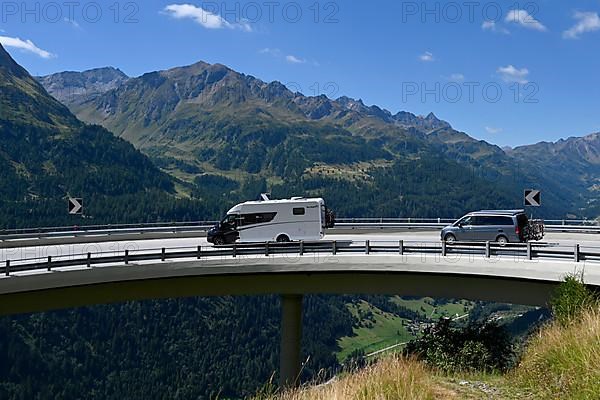 Pass Road Motorhome
