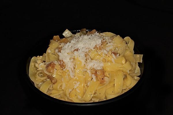 Tagliatelle Carbonara