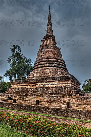 Old chedi