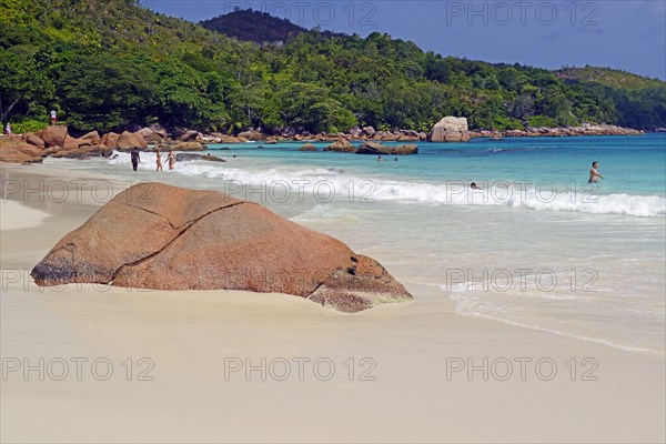 Anse Lazio in the evening