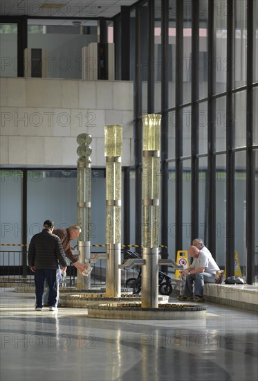 Bubble Colonnade