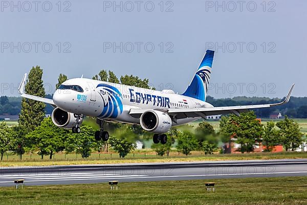 An Airbus A320neo aircraft of Egyptair with registration SU-GFN at Brussels Airport