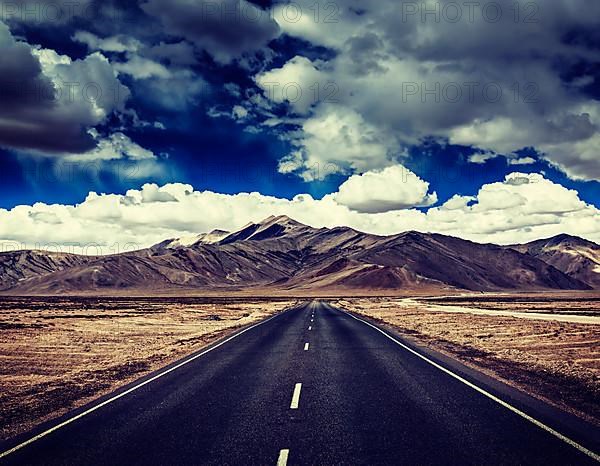 Vintage retro effect hipster style image of Travel forward concept background