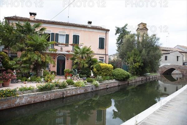 Residential house with garden in the historic old town