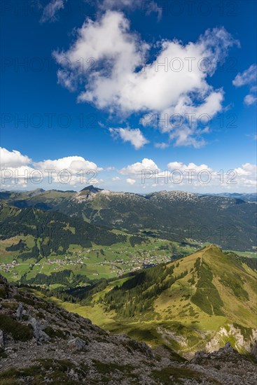 Mountain panorama from the Walser Hammerspitze