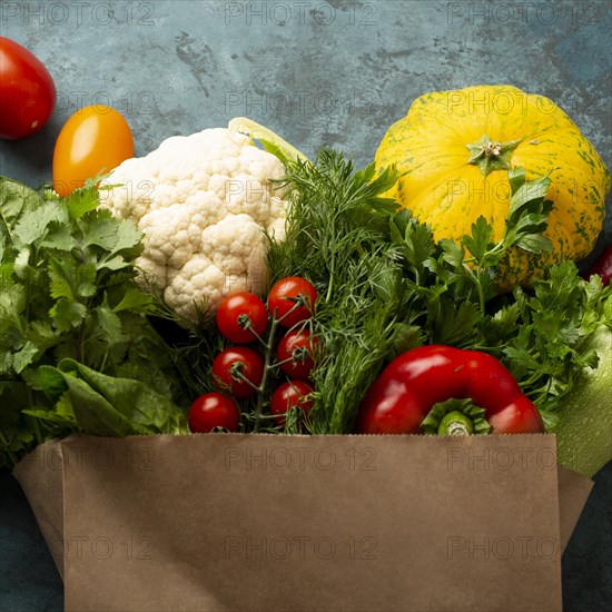 Groceries bag with vegetables