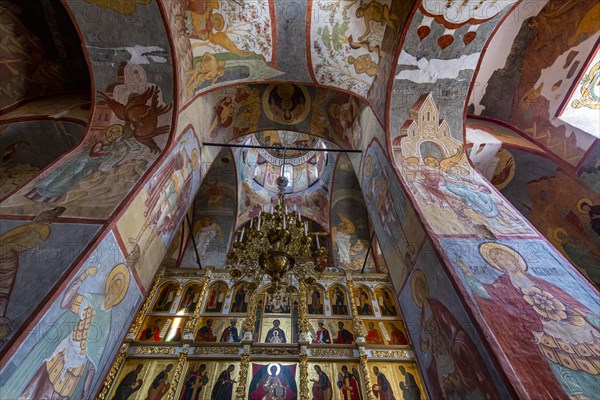 Icons on the wall of the Bogoroditse-Uspenskiy Sviyazhsky Monastery