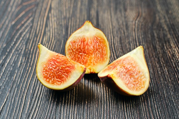Fresh figs
