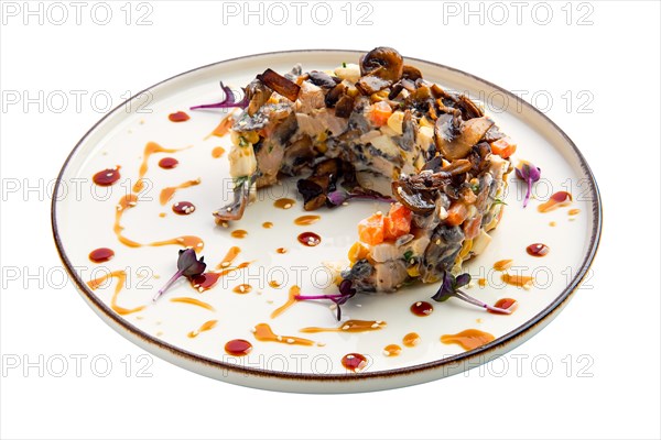Salad with mushrooms