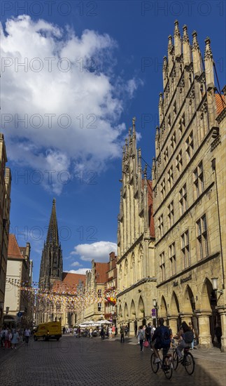 St. Lamberti Church with the sculpture Ladder to Heaven by Billie Thanner