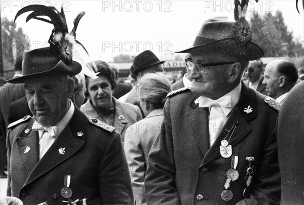 Meeting of displaced persons from Waldenburg
