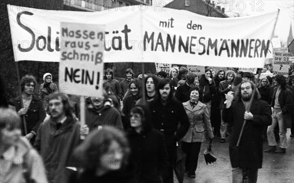 The dismissal of workers at the Mannesmann factory after a spontaneous strike not led by the union provoked protests by Mannesmann workers in Duisburg and other locations on 7 November 1973 and solida...