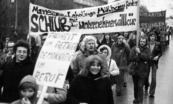 The dismissal of workers at the Mannesmann factory after a spontaneous strike not led by the union provoked protests by Mannesmann workers in Duisburg and other locations on 7 November 1973 and solida...