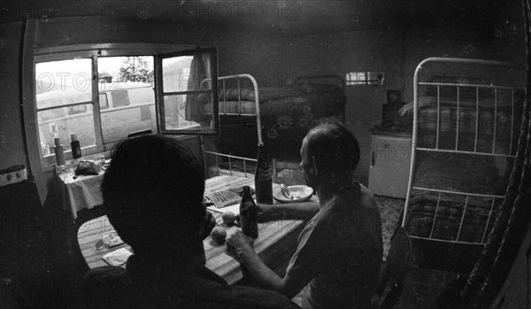The report in a daily newspaper in Duesseldorf in 1968 about rent-seeking by Turkish workers aroused the pastor of the Protestant church. The report in a daily newspaper in Duesseldorf in 1968 about t...