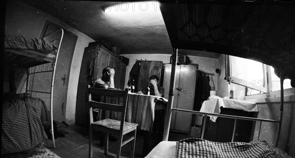 The report in a daily newspaper in Duesseldorf in 1968 about rent-seeking by Turkish workers aroused the pastor of the Protestant church. The report in a daily newspaper in Duesseldorf in 1968 about t...