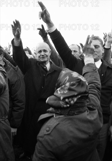 The right-wing radical action Resistance of the NPD was a nationwide response to Willy Brandt's policy of understanding with the East in 1970. These generated a sometimes furious reaction from left-wi...