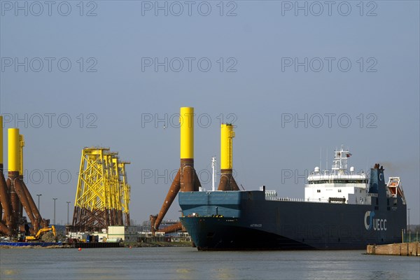 A car transporter leaving the turning basin
