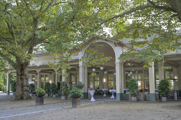 Restaurant orangery im spa garden