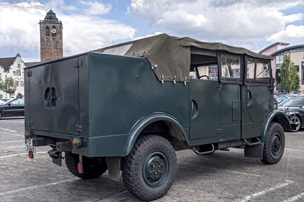 Vintage car Borgward B 2000 AO