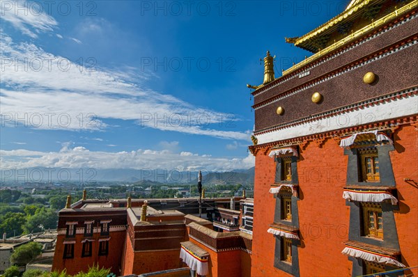 Tashilhunpo monastery