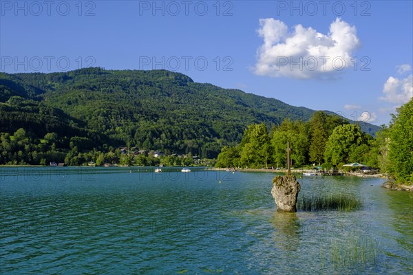 Kreuzstein am Mondsee