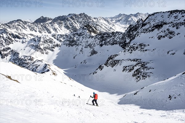 Ski tourers on the Sulzkogel