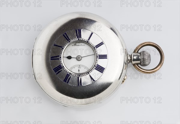 Half hunter pocket watch