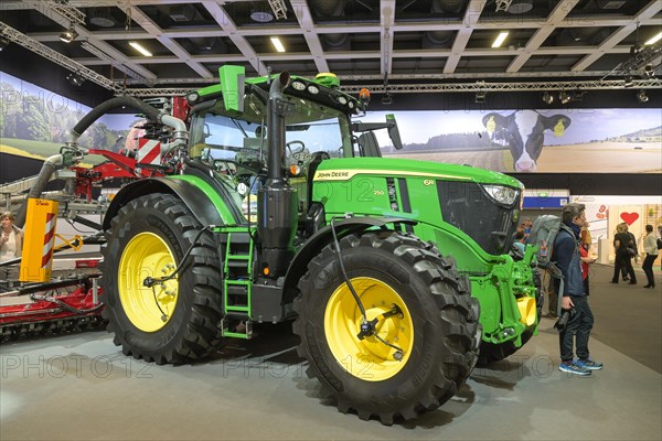 Tractor John Deere