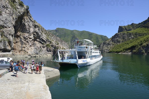 Ferry pier to Fierza