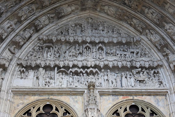 The south portal from ca. 1360
