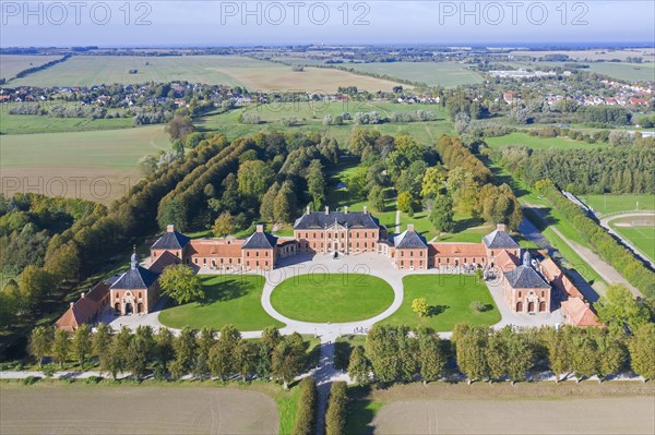 Aerial view over 18th century Schloss Bothmer