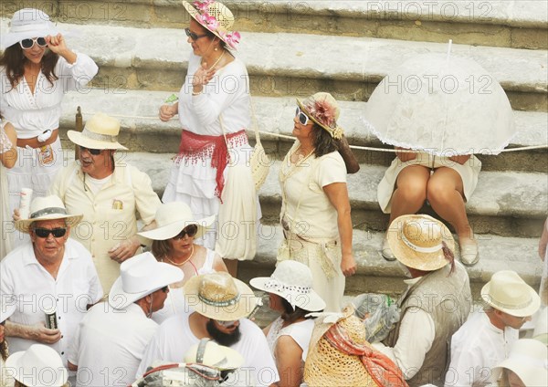 Los Indianos is the central event of the Palmerian Carnival on La Palma and dates back to the return of emigrants from Central America and Cuba. Participants are almost all residents of St. Cruz and t...