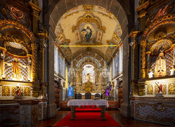 Chancel, San Sebastian Church, Camara de Lobos, Madeira, Portugal, Europe